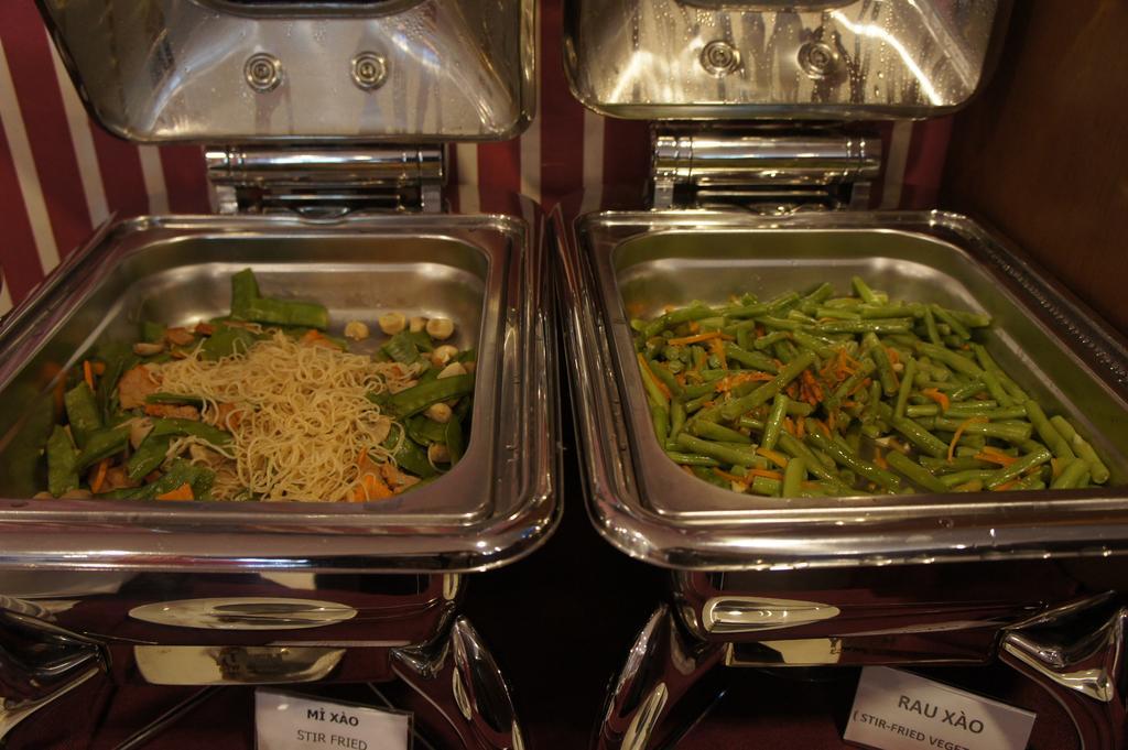 Hotel L'Odeon Phu My Hung Ho Chi Minh Zewnętrze zdjęcie
